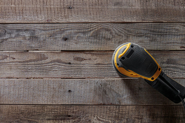 Comment nettoyer un parquet après ponçage en région Île-de-France ?<br>Nettoyer un parquet après ponçage : les opérations indispensables, Île-de-France<br>Nettoyage de parquet en Île-de-France : comment procéder après un ponçage ?